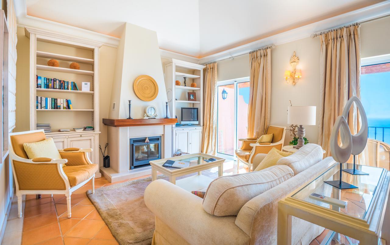 Luxury One Bedroom Palheiro Village By Hr Madeira ฟุงชาล ภายนอก รูปภาพ