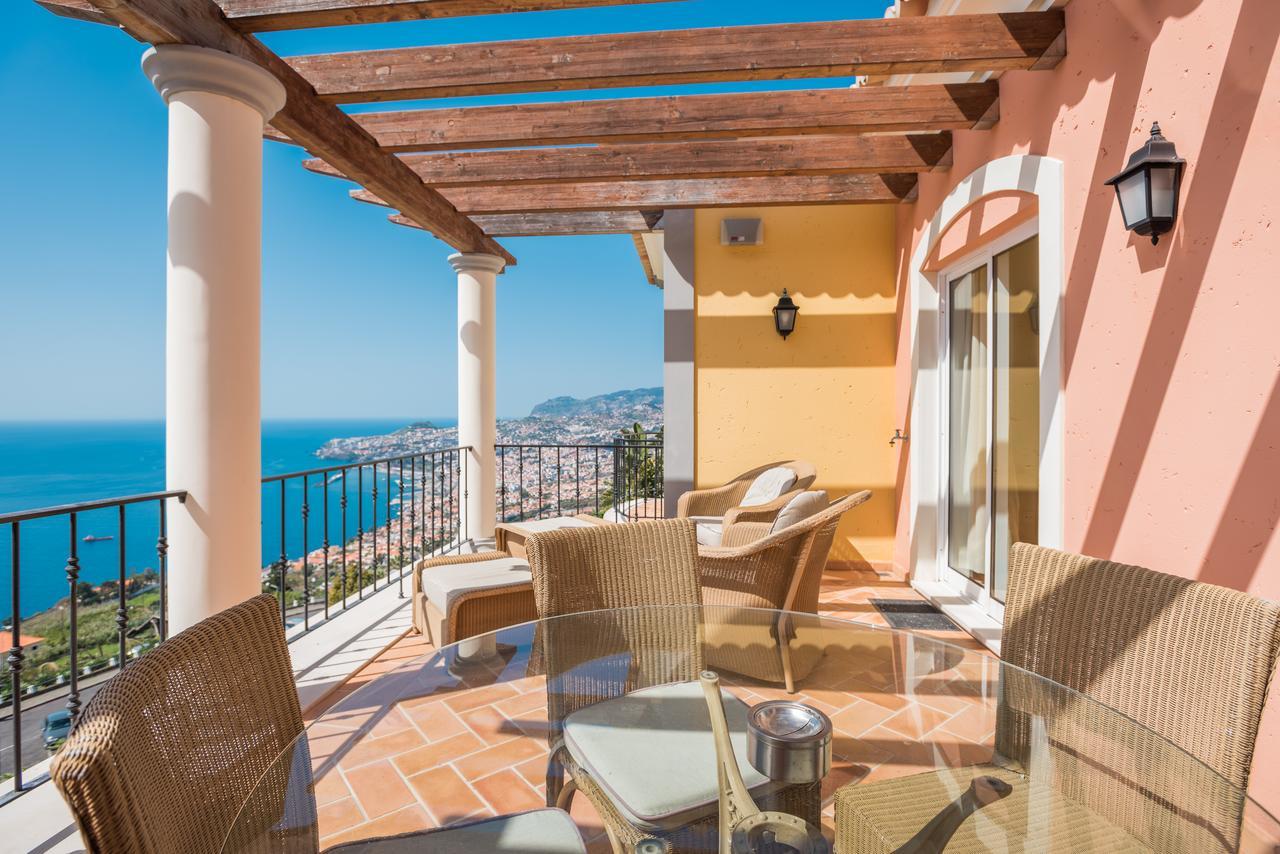 Luxury One Bedroom Palheiro Village By Hr Madeira ฟุงชาล ภายนอก รูปภาพ
